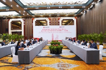 印尼对华合作牵头人、海洋与投资统筹部长卢胡特一行来中国巨石调研